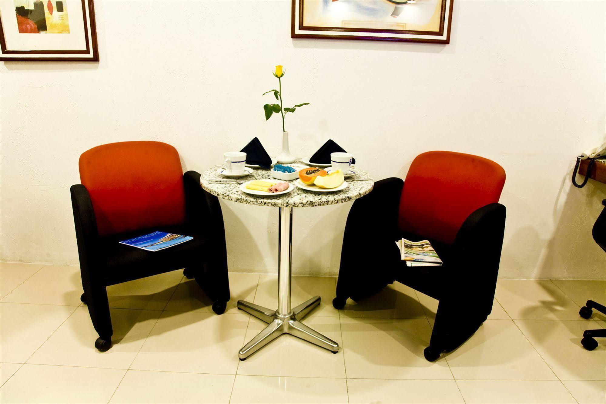 Lord Manaus Hotel Kültér fotó